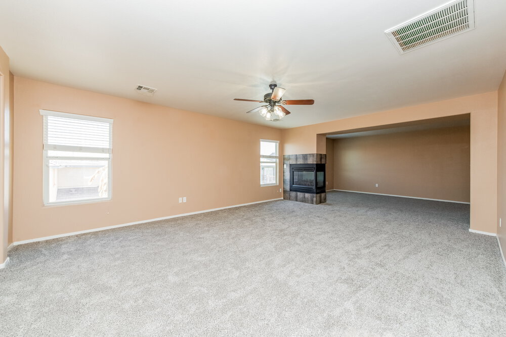 Building Photo - 2613 E Cliff Lodge Ave