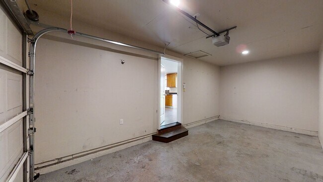 Building Photo - 17402-17404 8TH AVE CT E