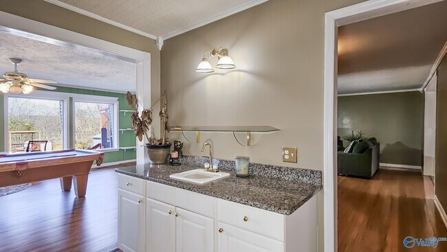 Building Photo - 1203 Governors Dr SE