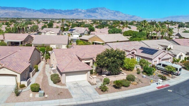 Building Photo - 39357 Mirage Cir