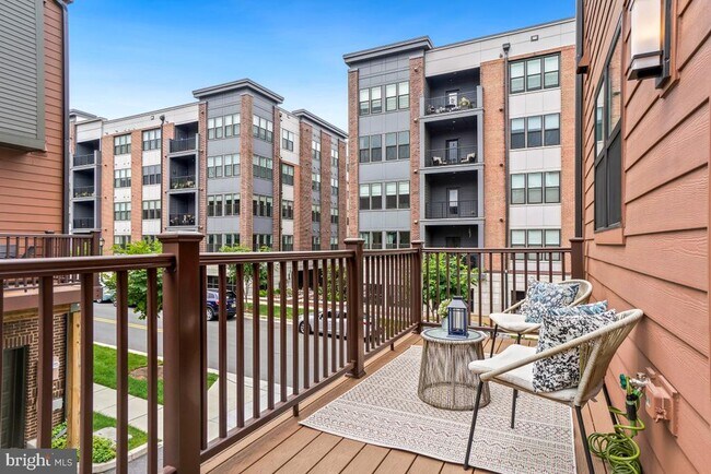 Building Photo - 3104 Royal Fern Pl