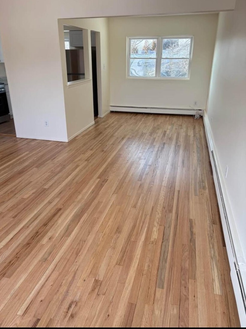 Building Photo - 28 Baldwin St