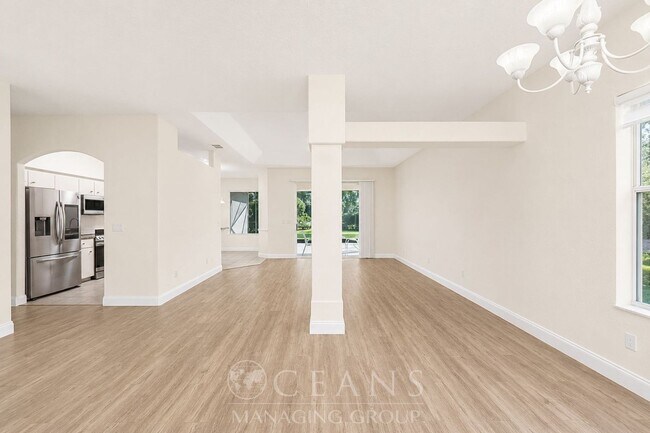 Building Photo - 3 Bedroom Home in Ormond Lakes