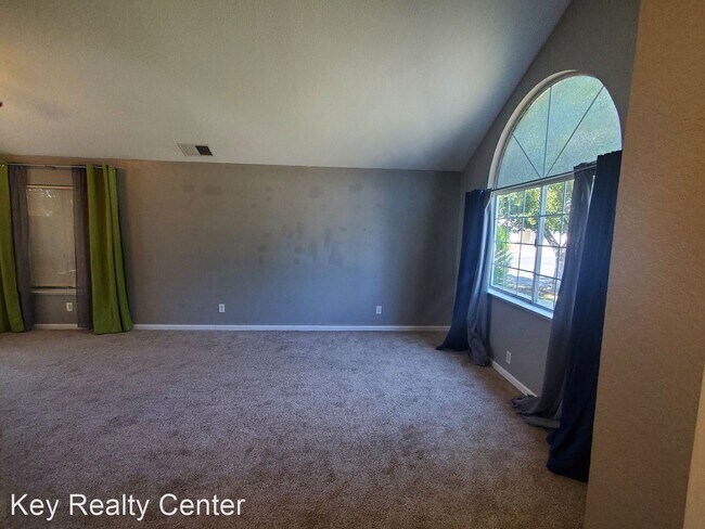 Building Photo - 3 br, 2.5 bath House - 8700 Brittany Park ...