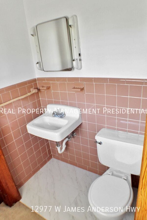 Building Photo - 12977 W James Anderson Hwy