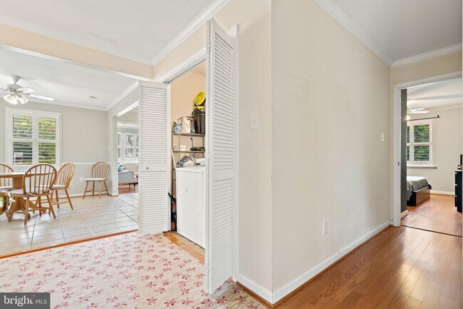 Building Photo - 3146 Headrow Ln