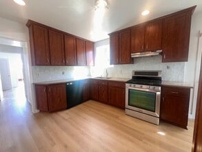 Building Photo - Newly Remodeled 3BD House with Porch, Shed...