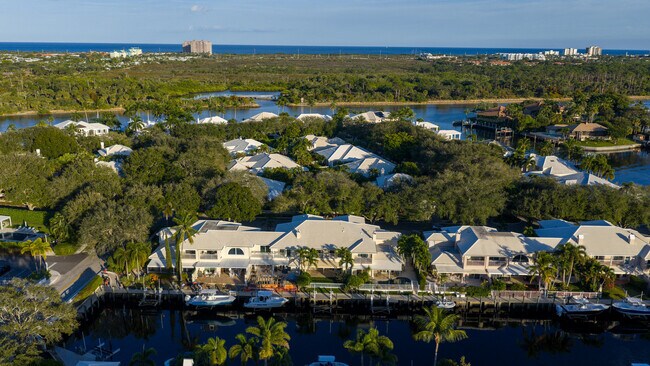 Building Photo - 14354 Cypress Island Cir