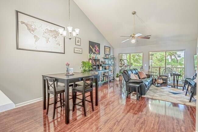 Building Photo - 4930 Windsor Green Way