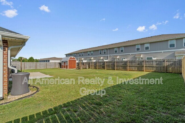 Building Photo - 203 Citadel Ln