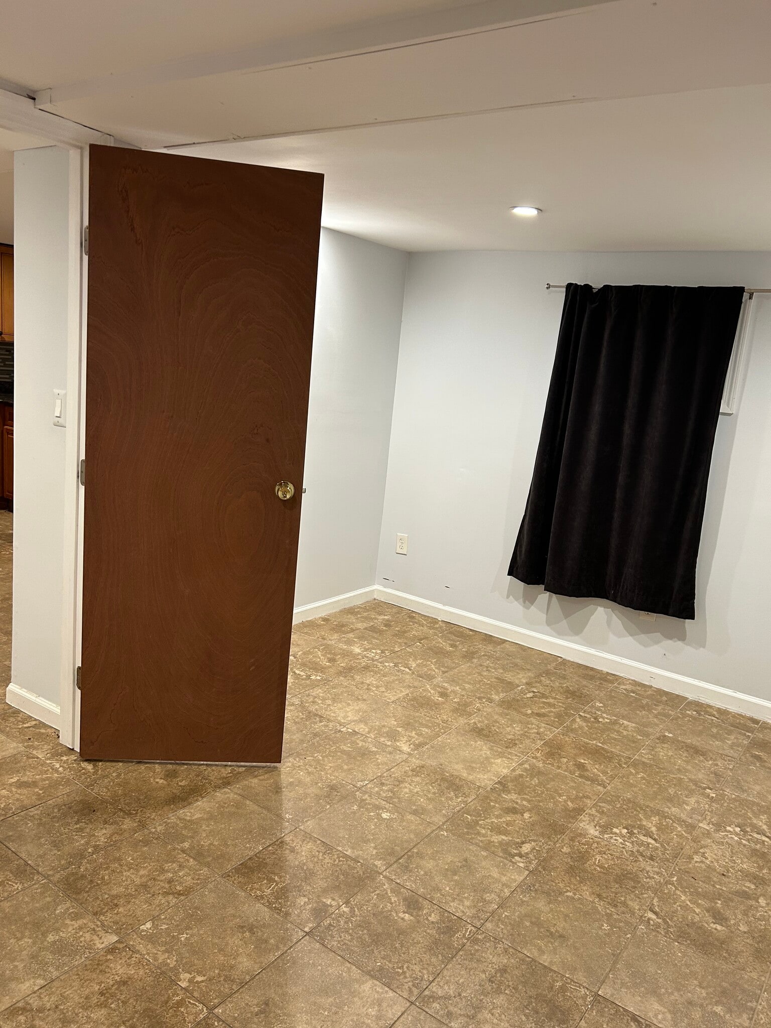 Building Photo - 2832 Maitland Ave