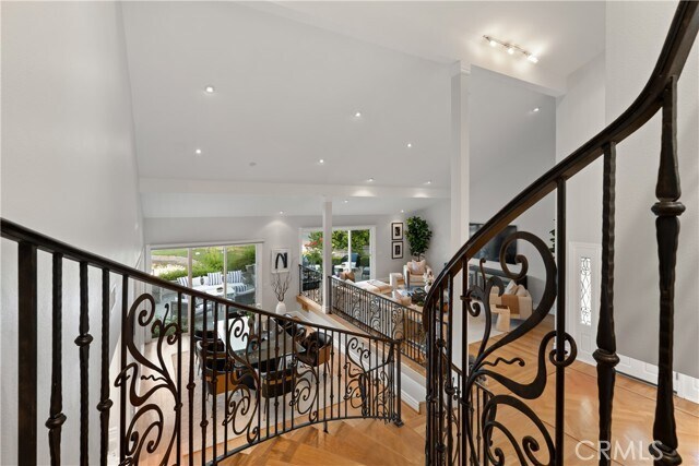 Building Photo - 2567 Oakshore Dr