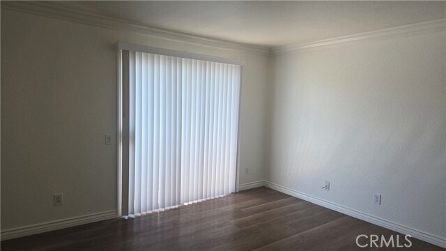 Building Photo - 1365 Crafton Ave