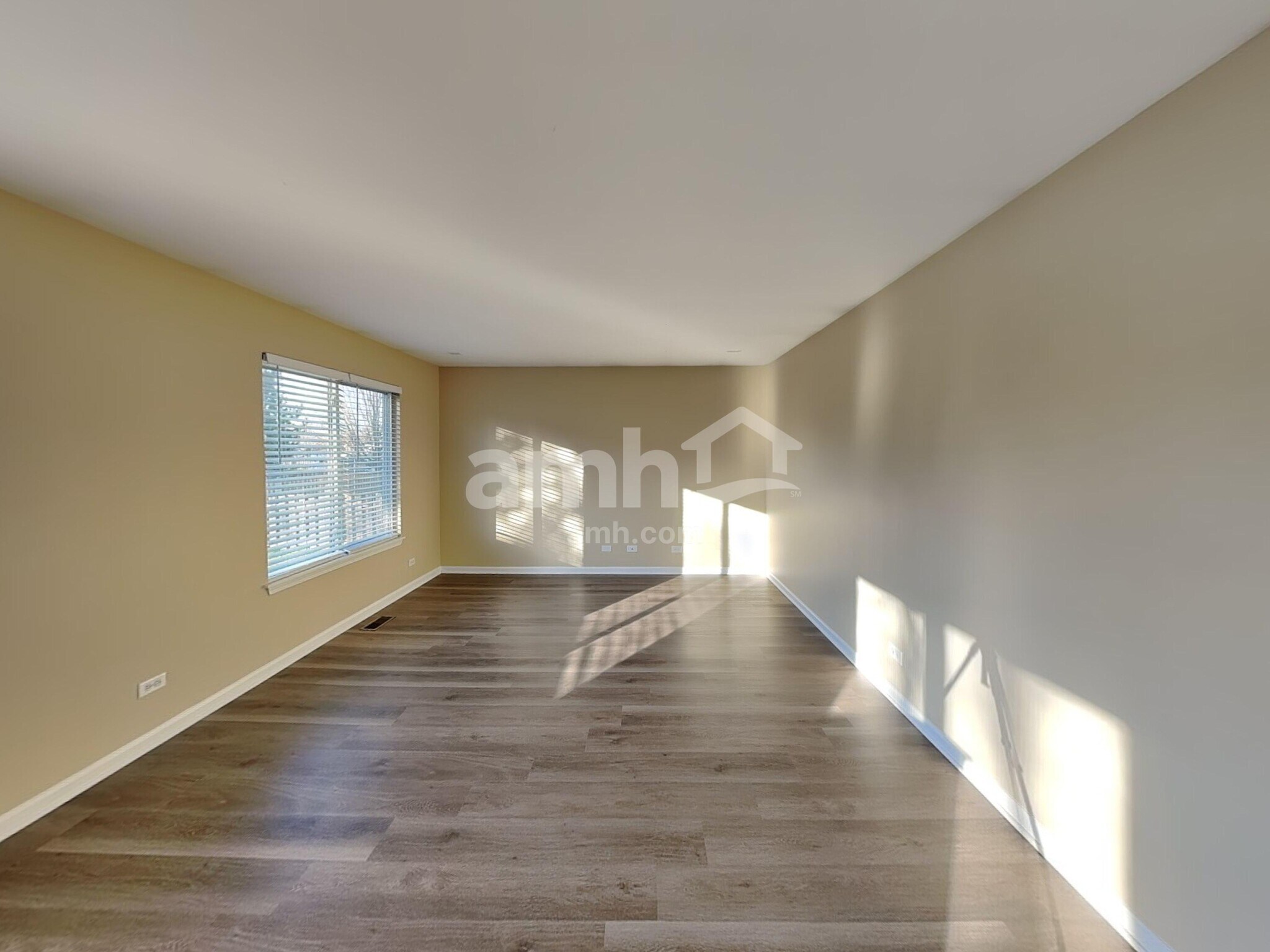 Building Photo - 2925 Shetland Ln