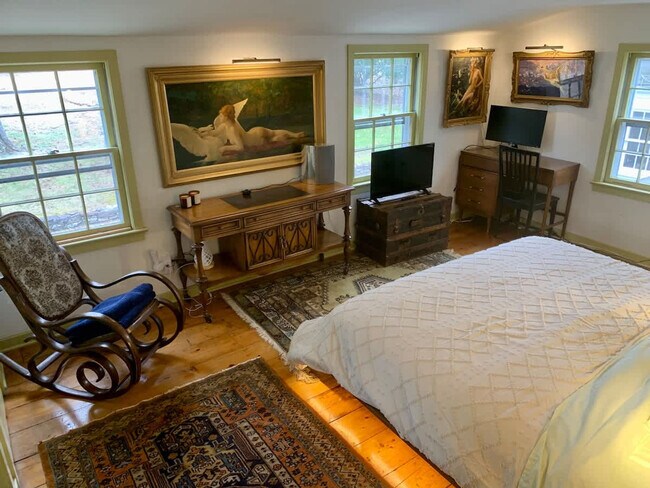 Building Photo - 1357 Canal Rd