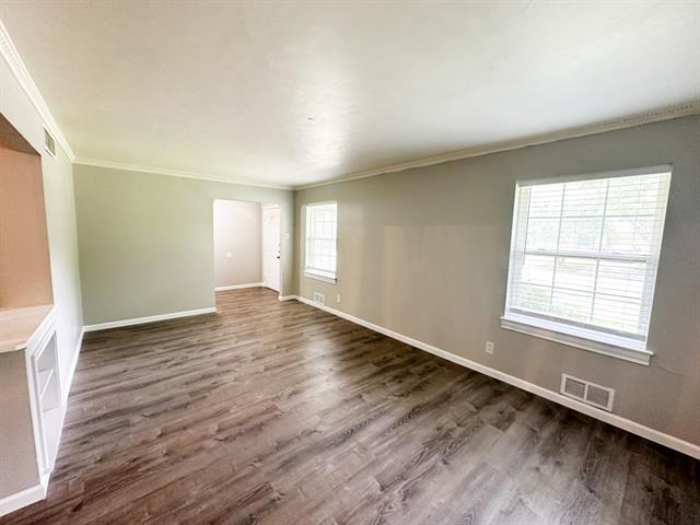 Building Photo - 6461 Danbury Ln