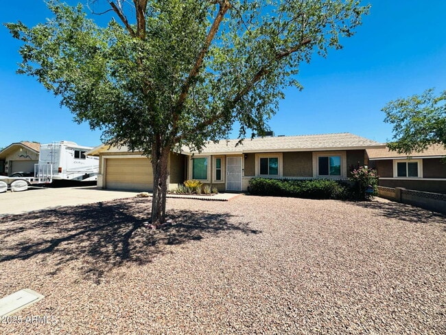Building Photo - 1803 N Cheri Lynn Dr