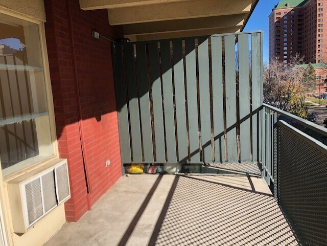 Building Photo - 200 Pearl St