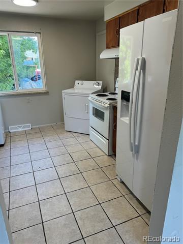 Building Photo - 715 Tennyson St