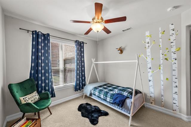Building Photo - 2881 Redfern Dr