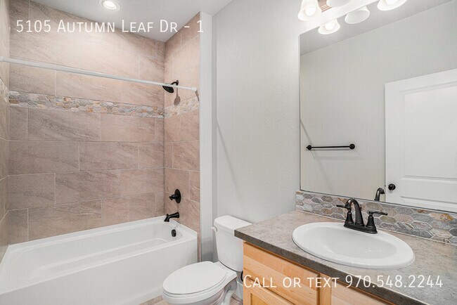 Building Photo - 5105 Autumn Leaf Dr