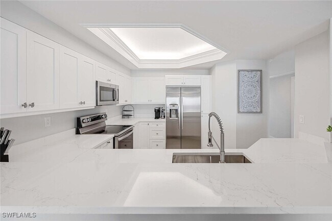 Building Photo - 9700 Gulf Shore Dr