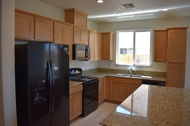 Building Photo - 4851 Mari Cruz Ln