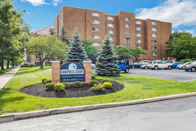 Primary Photo - Campbell Court Apartments