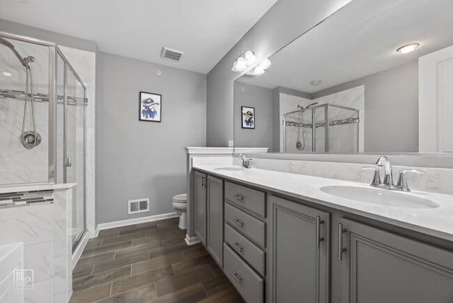 Building Photo - 23 Bethel Ln