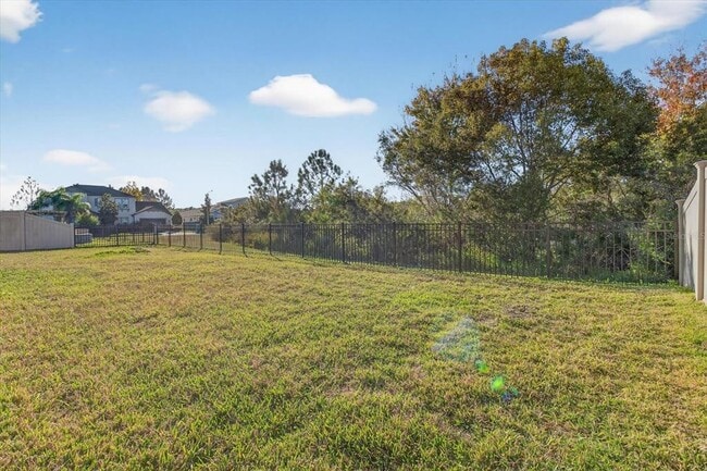 Building Photo - 2589 Gwynhurst Blvd