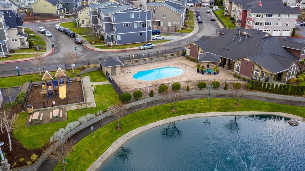 Building Photo - 13203 97th Ave E