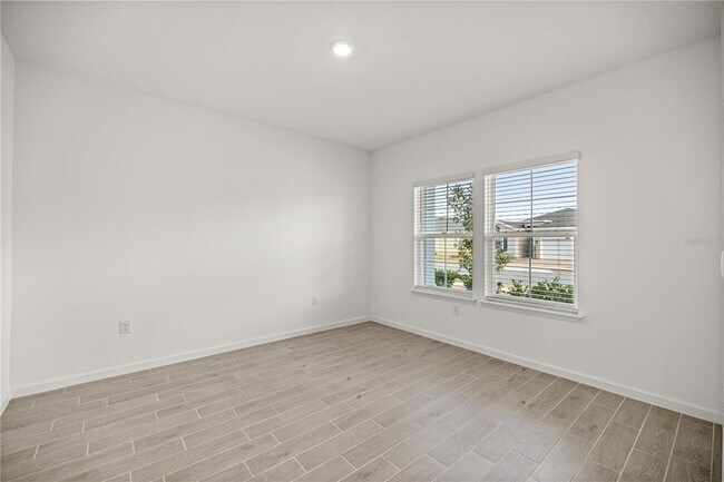 Building Photo - 1604 NW 44th Ct