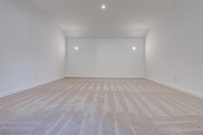 Building Photo - 8604 Pine Muhly Dr