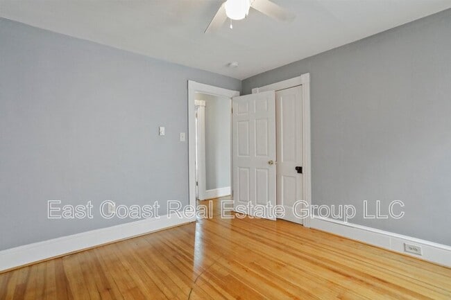 Building Photo - 721 2nd St