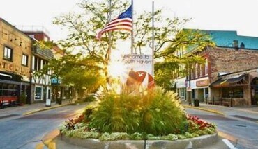 Building Photo - 230 Oak St