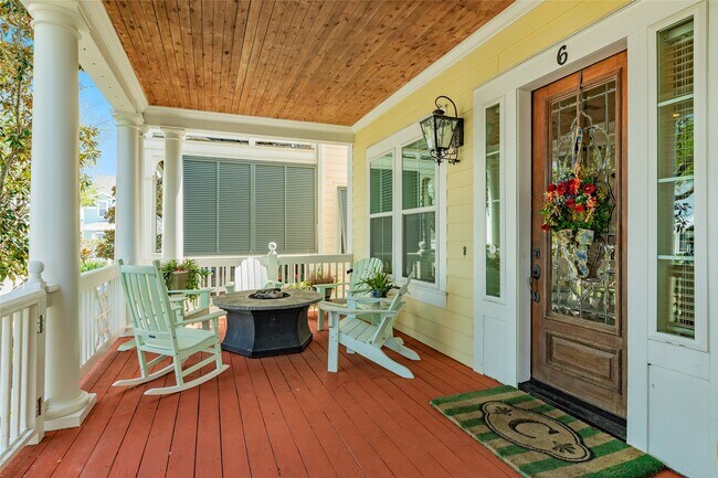 Building Photo - 6 Criolla Ct