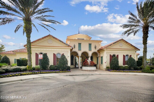 Building Photo - 577 Porta Rosa Circle