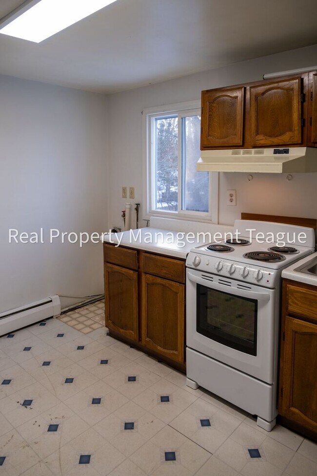 Building Photo - 6 Indiana Ave