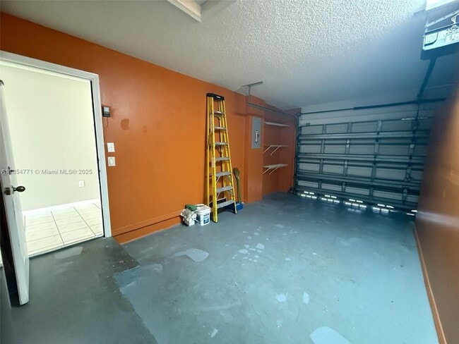 Building Photo - 15801 SW 85th St