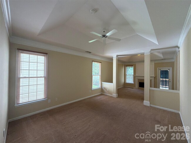 Building Photo - 3100 Arklow Rd