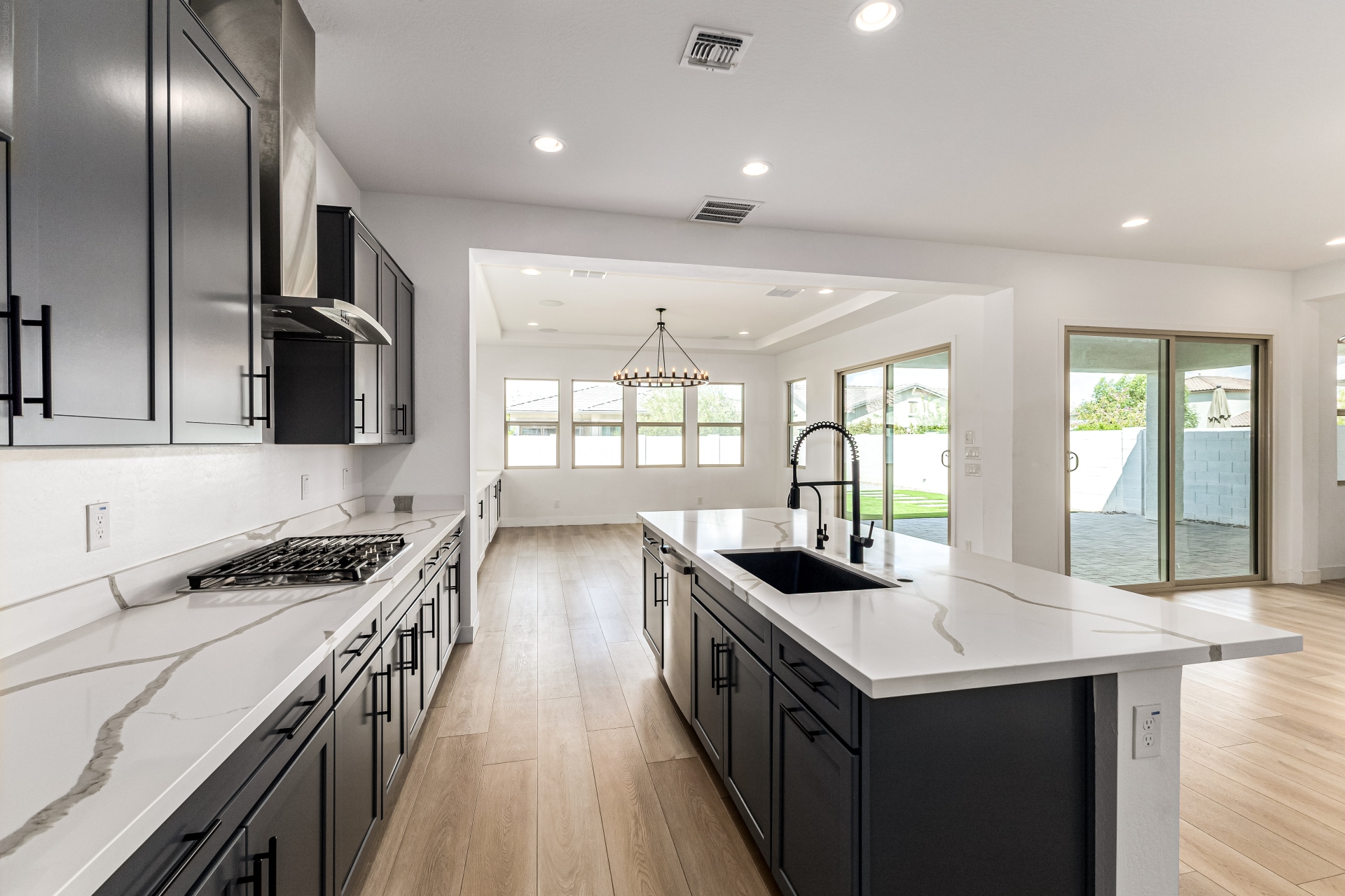 Building Photo - 20954 E Mayberry Rd