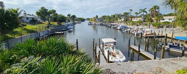 Building Photo - 2009 Riverbluff Pkwy