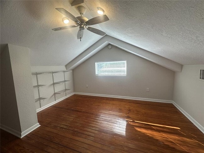 Building Photo - 2113 W North B St