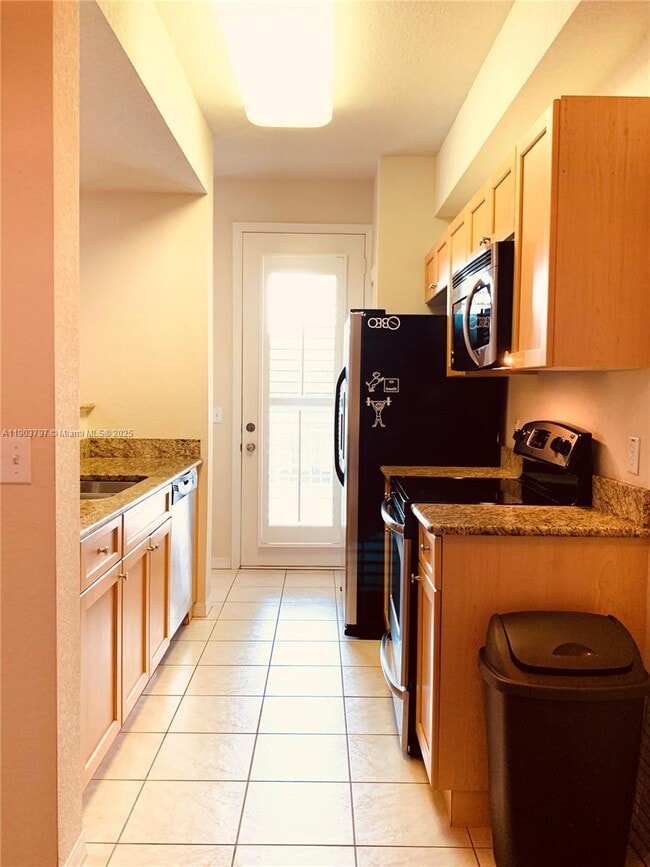 Building Photo - 11011 Legacy Ln