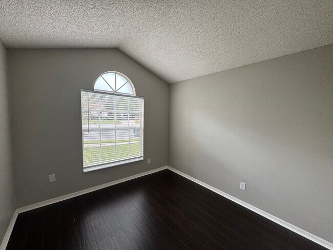 Building Photo - LOVELY 4 bd/2 ba Home in Oviedo!!