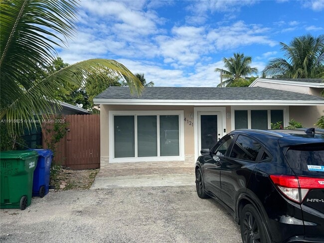 Primary Photo - 4121 SW 20th St