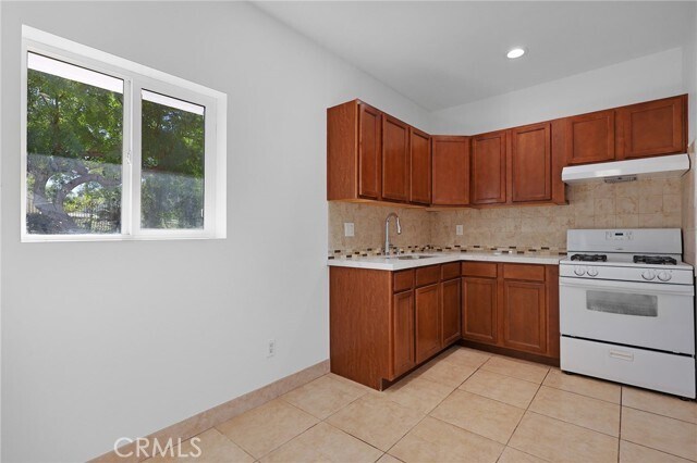 Building Photo - 5796 Fairhaven Ave