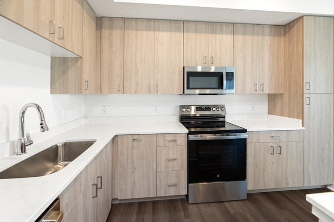 Building Photo - 8852 Jackjay Dr