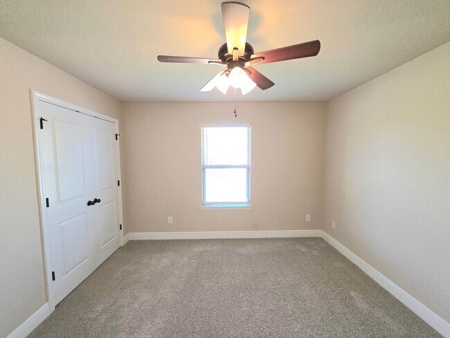 Building Photo - 6159 Winchester Cir