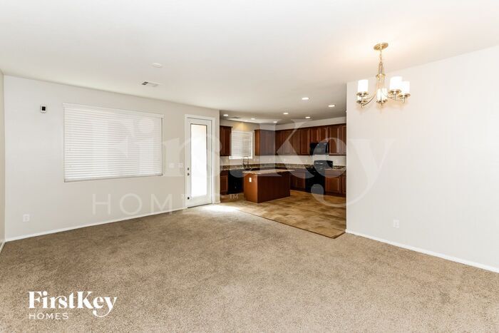 Building Photo - 6467 Kellyville Dr